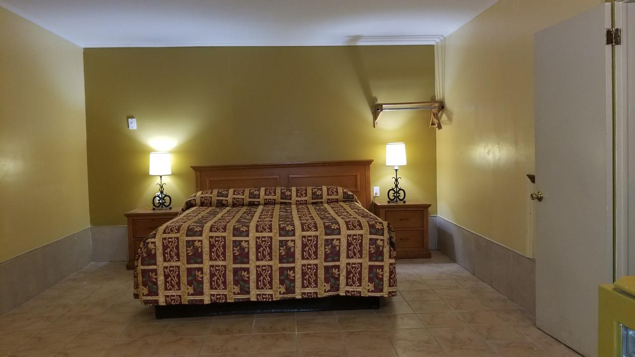 Luxury Inn Абсекон Экстерьер фото